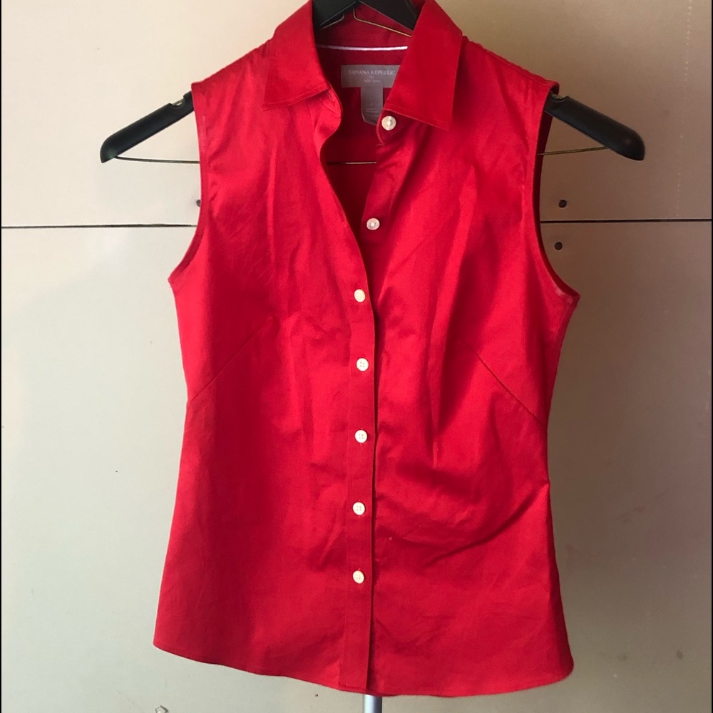 🎊5/$25🎊 Banana Republic Button Sleeveless Polo